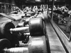 Kurzhanteln Fitnessstudio Workout